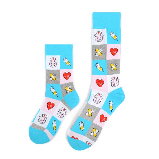 Health Care Heroes - Nurse Piggy - Ultra Premium Socks - Bundle Bus